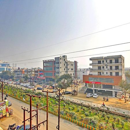 Hotel O Yash Hotel Ghaziabad Ngoại thất bức ảnh