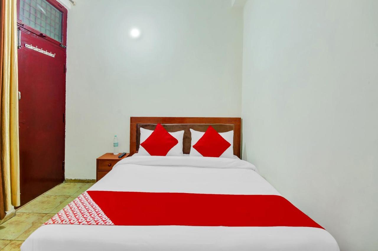 Hotel O Yash Hotel Ghaziabad Ngoại thất bức ảnh