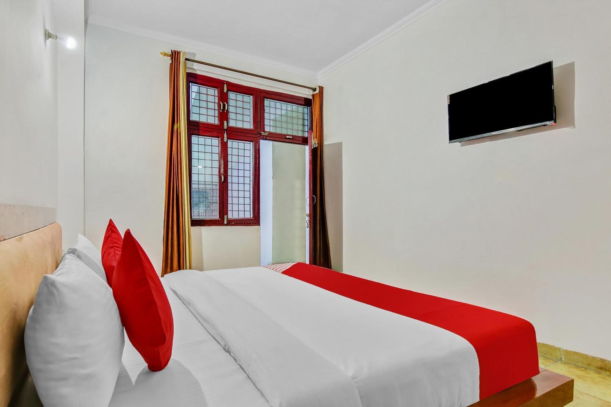 Hotel O Yash Hotel Ghaziabad Ngoại thất bức ảnh