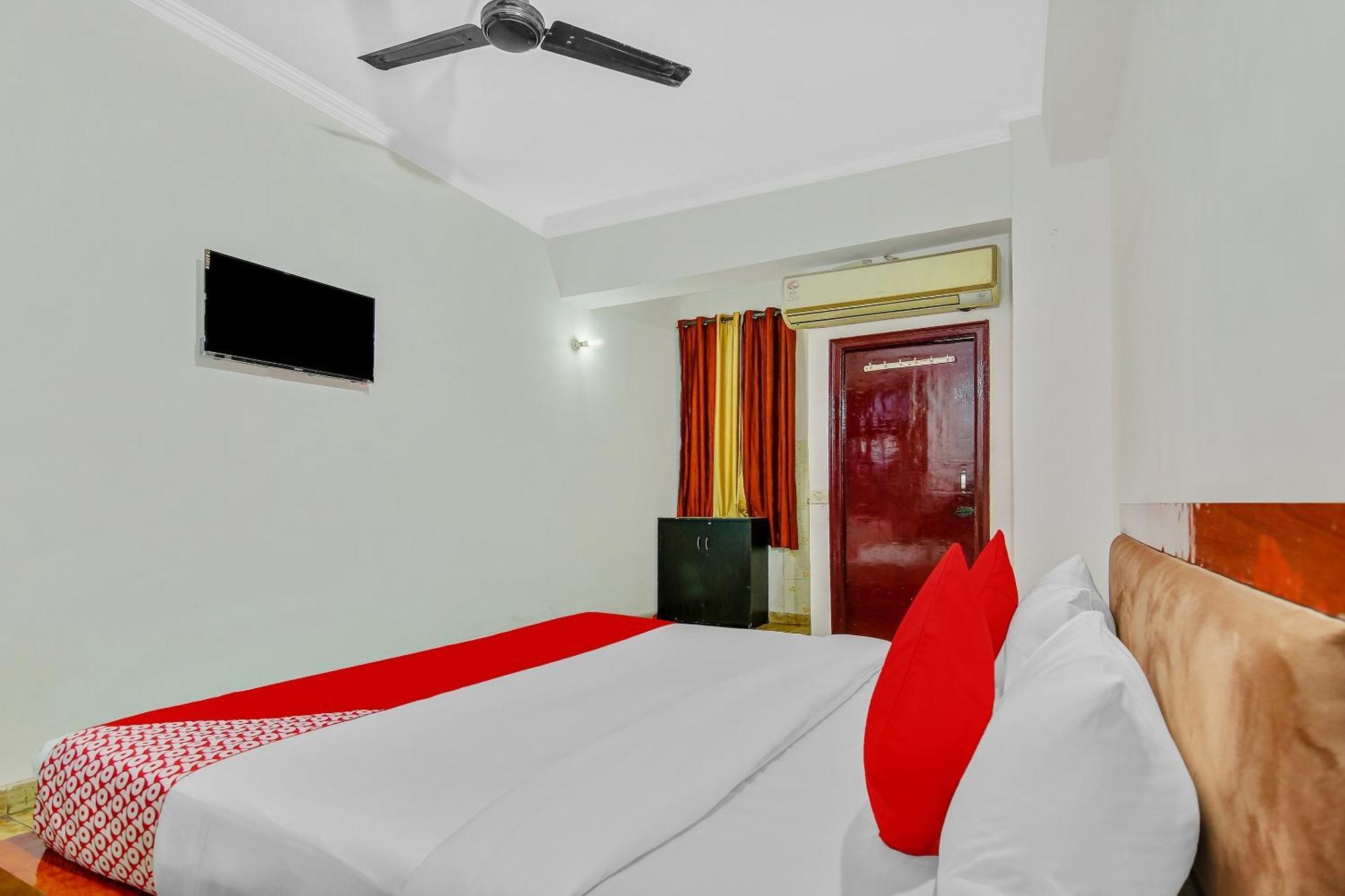 Hotel O Yash Hotel Ghaziabad Ngoại thất bức ảnh