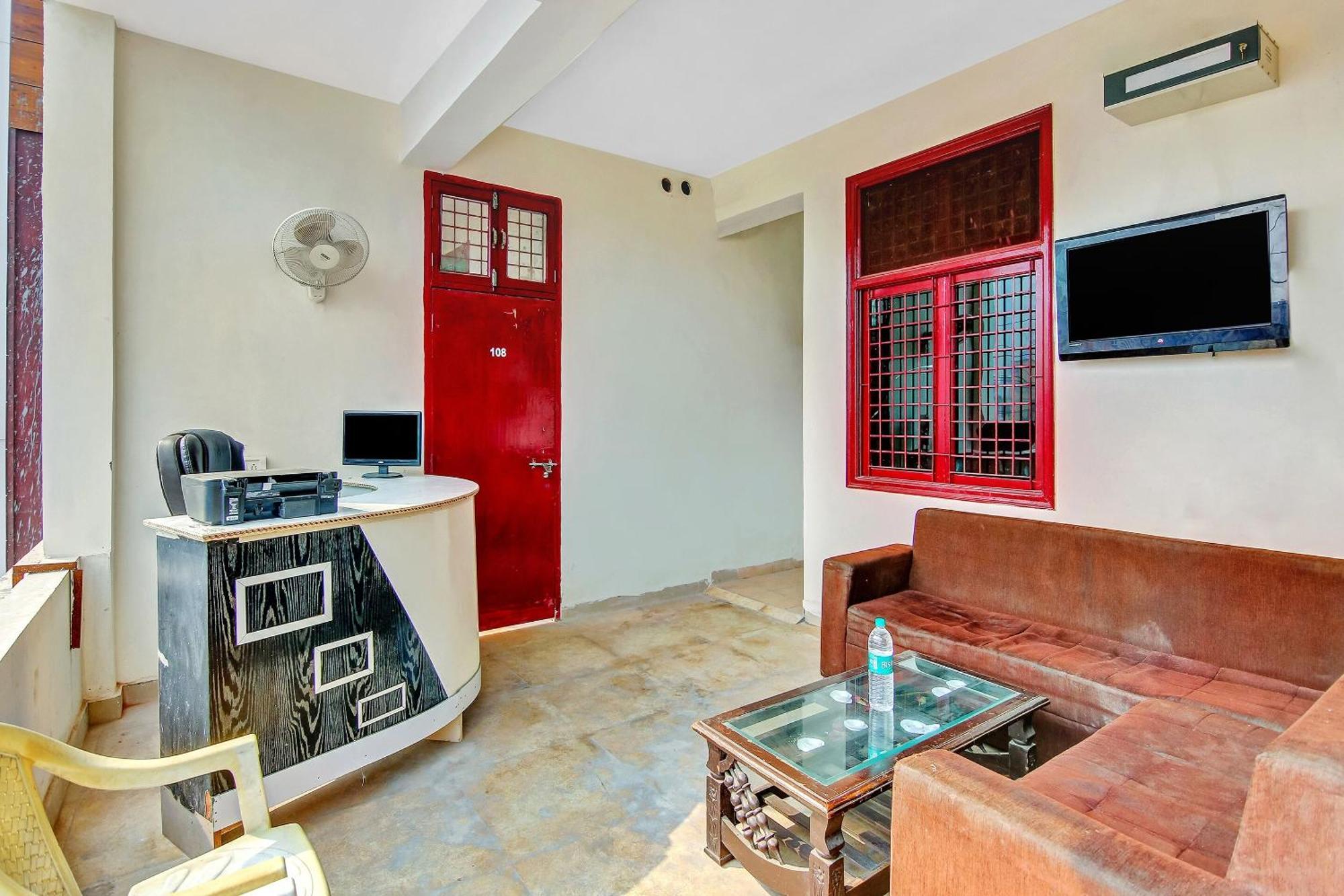 Hotel O Yash Hotel Ghaziabad Ngoại thất bức ảnh