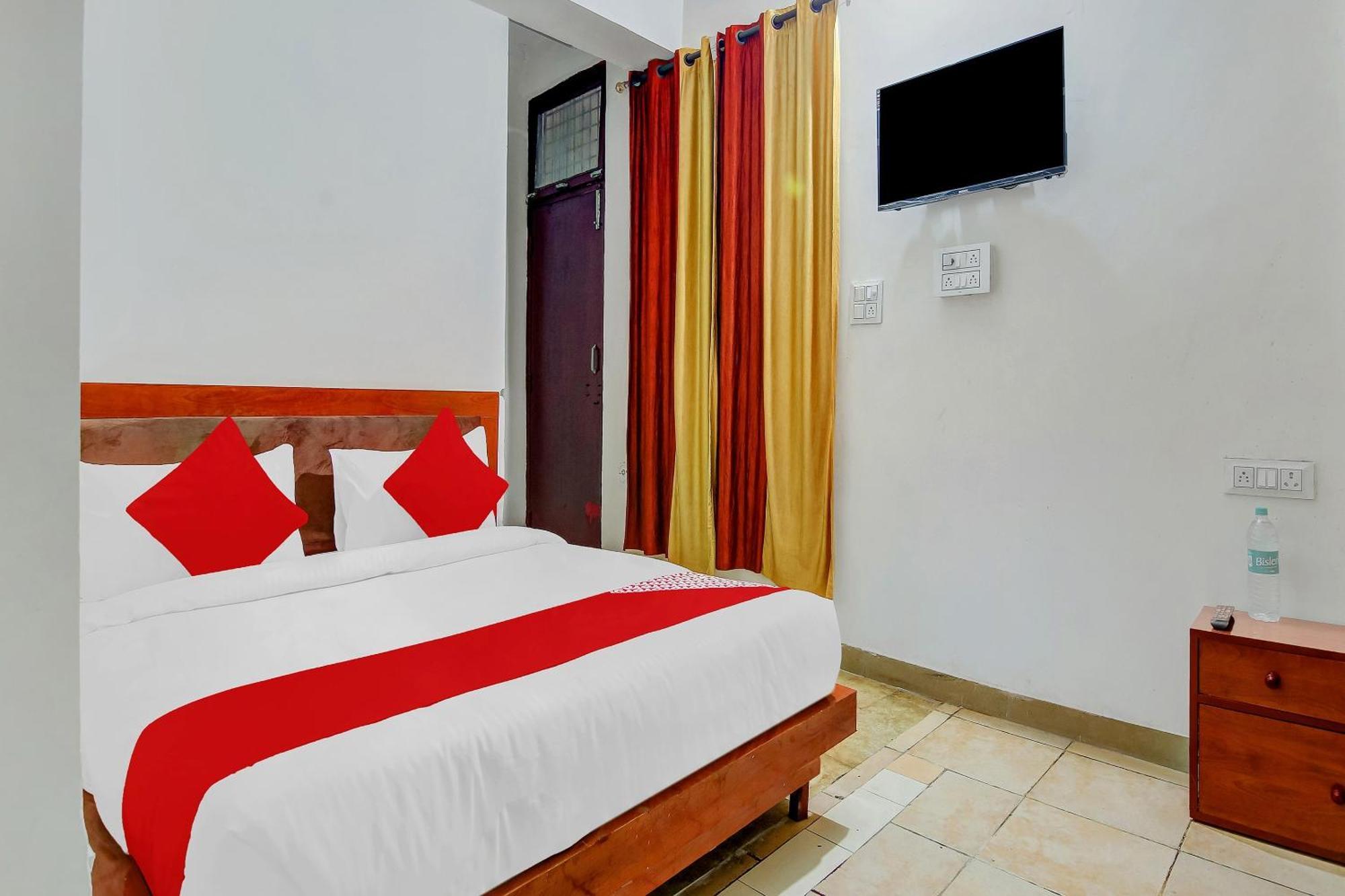 Hotel O Yash Hotel Ghaziabad Ngoại thất bức ảnh